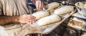 Matériels et ustensiles de boulanger : coupe pate souple droit inox