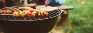 meilleur barbecue charbon de bois gaz électrique comparatif guide d'achat pas cher weber